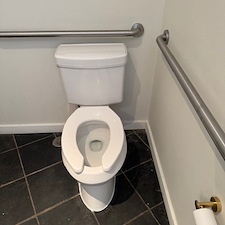 Commercial-Toilet-Unclogging-in-Hinsdale-IL 0
